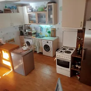 https://just-a-hostel.sozopol-hotels.com